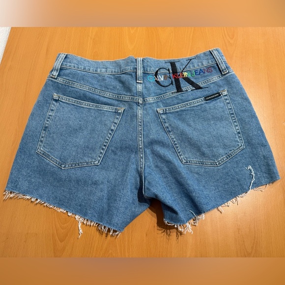 Calvin Klein Women's Blue Denim Shorts - Picture 2 of 5